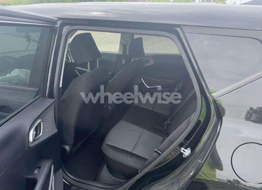 Photo 8 of 2020 Kia Soul LX (VIN KNDJ23AU2L7725161)