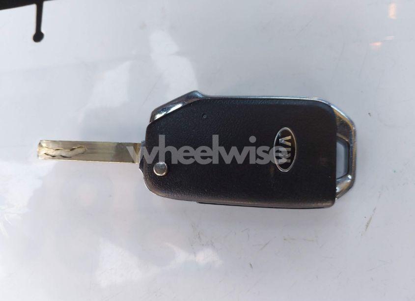 Photo 11 of 2021 Kia Soul S (VIN KNDJ23AU2M7129615)