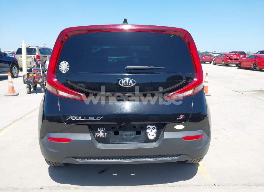 Photo 16 of 2021 Kia Soul S (VIN KNDJ23AU2M7129615)