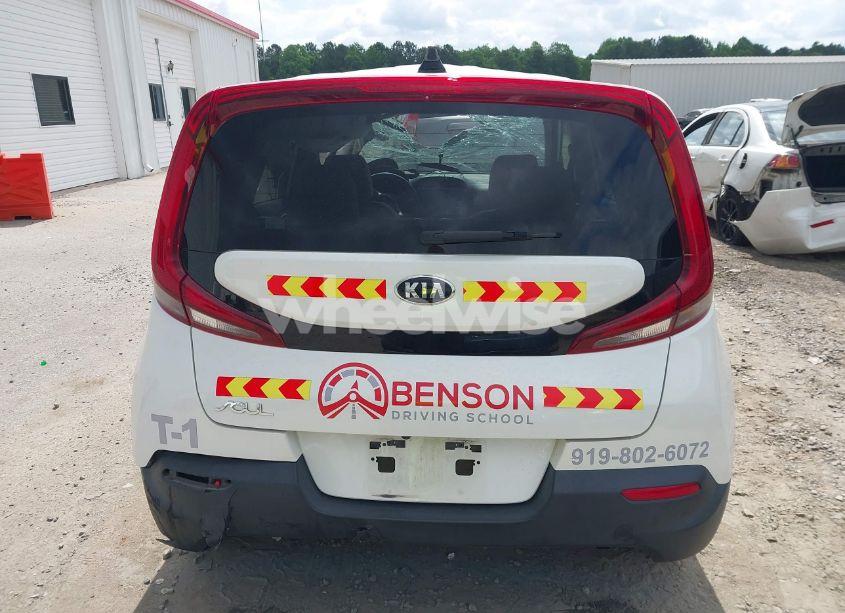 Photo 17 of 2021 Kia Soul LX (VIN KNDJ23AU2M7143241)