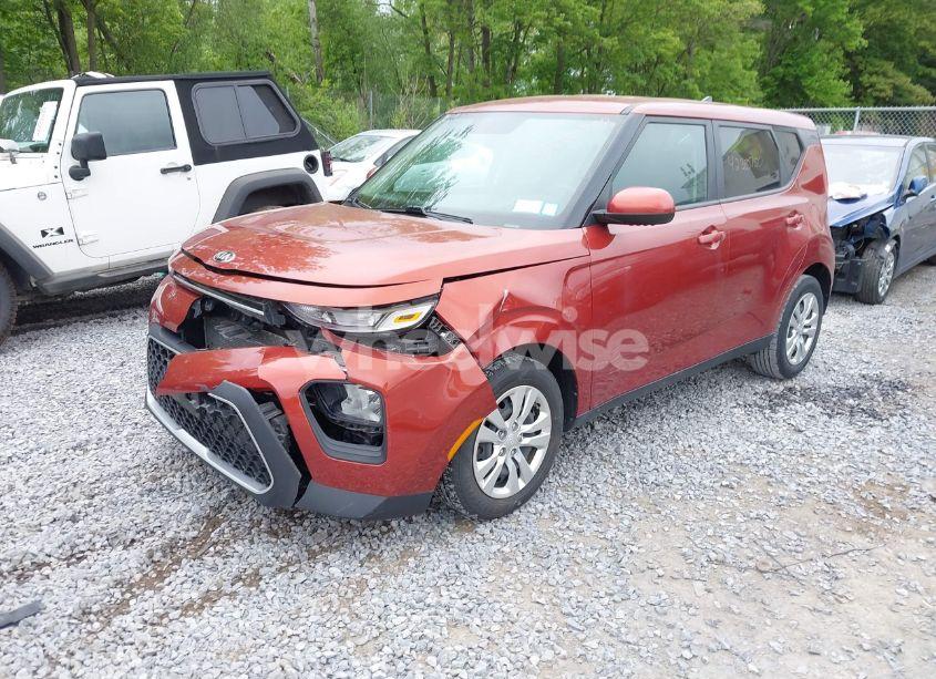 Photo 2 of 2021 Kia Soul LX (VIN KNDJ23AU2M7762762)