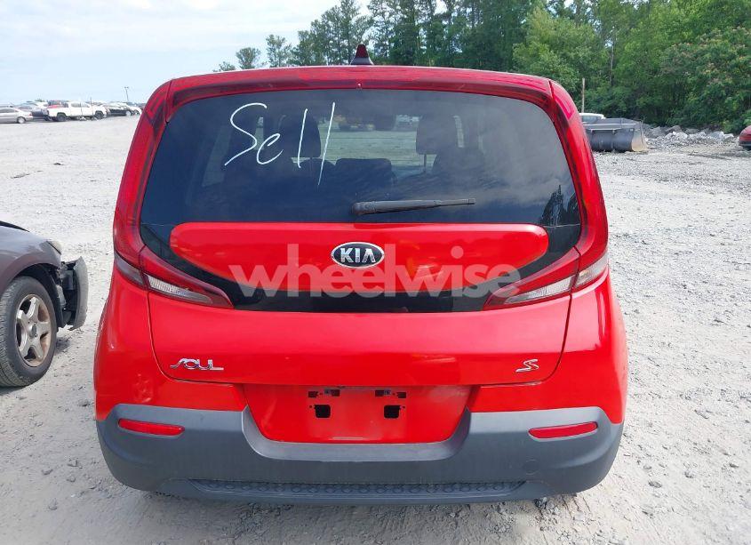 Photo 16 of 2021 Kia Soul S (VIN KNDJ23AU2M7769548)