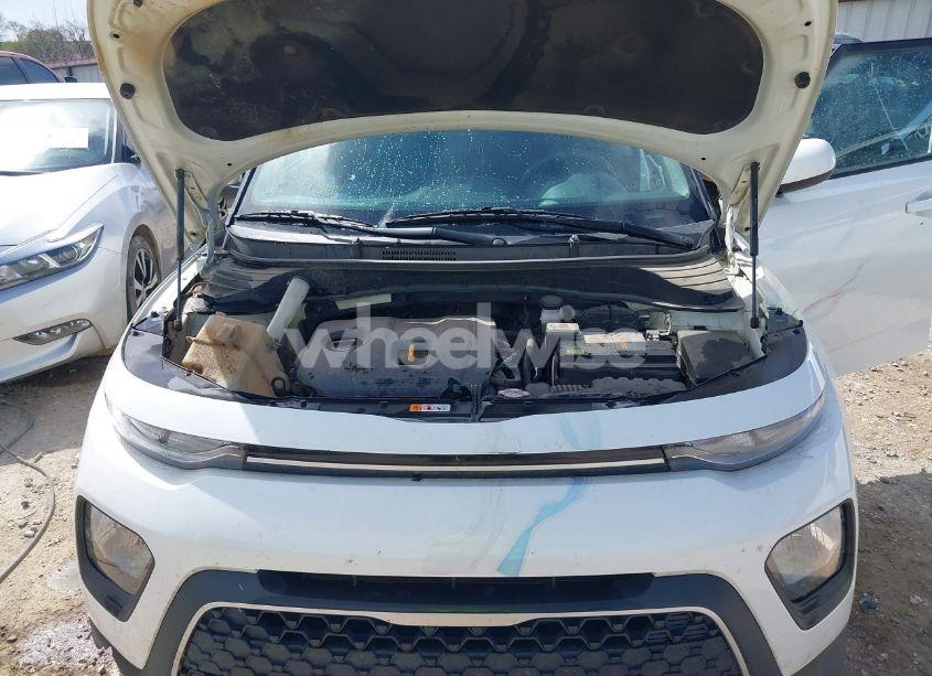 Photo 10 of 2022 Kia Soul LX (VIN KNDJ23AU2N7831659)