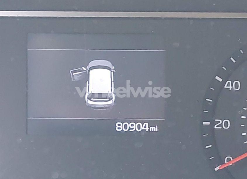 Photo 15 of 2022 Kia Soul LX (VIN KNDJ23AU2N7831659)