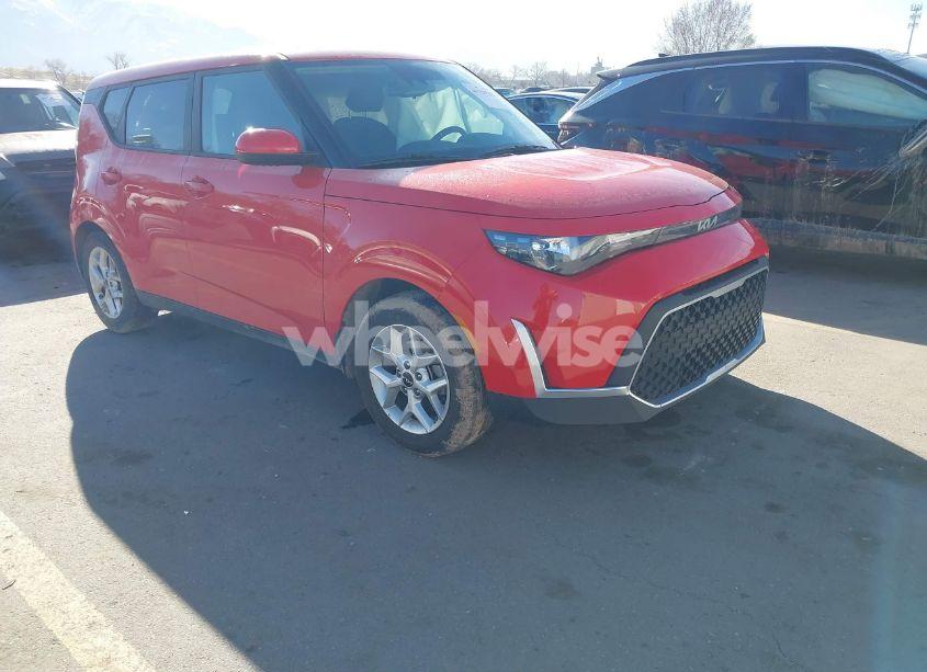 2023 Kia Soul S (VIN KNDJ23AU2P7213695) main photo