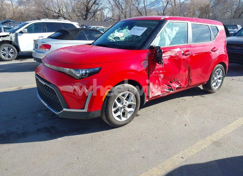 Photo 2 of 2023 Kia Soul S (VIN KNDJ23AU2P7213695)