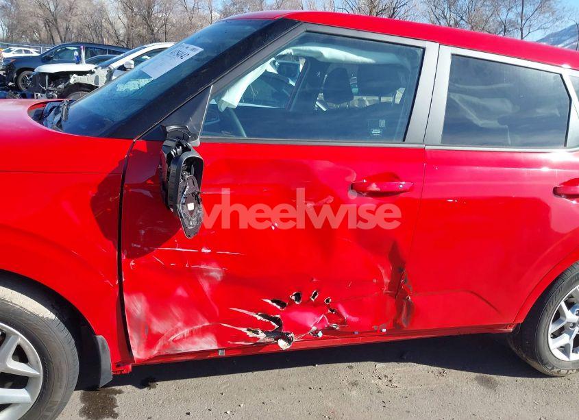 Photo 6 of 2023 Kia Soul S (VIN KNDJ23AU2P7213695)