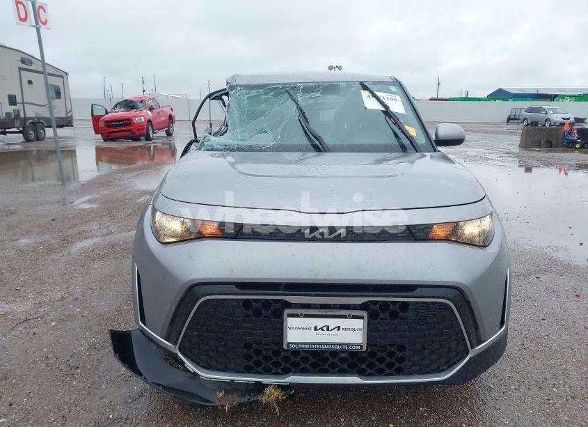 Photo 12 of 2025 Kia Soul LX (VIN KNDJ23AU2S7923821)