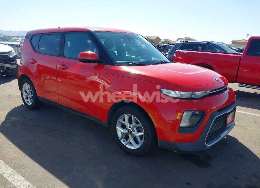 2020 Kia Soul S (VIN KNDJ23AU3L7025665) main photo