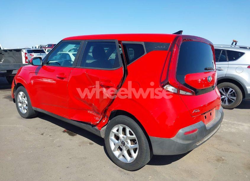 Photo 3 of 2020 Kia Soul S (VIN KNDJ23AU3L7025665)