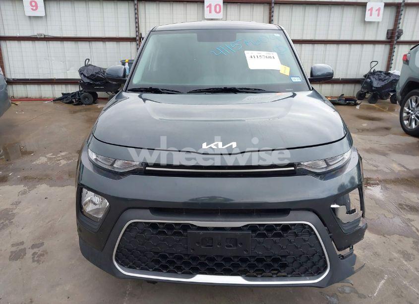 Photo 12 of 2022 Kia Soul LX (VIN KNDJ23AU3N7805815)