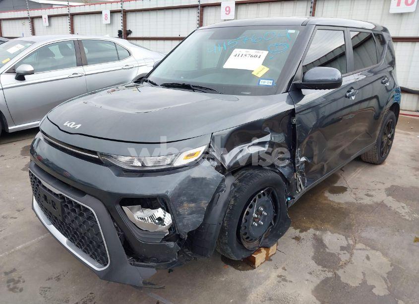 Photo 6 of 2022 Kia Soul LX (VIN KNDJ23AU3N7805815)