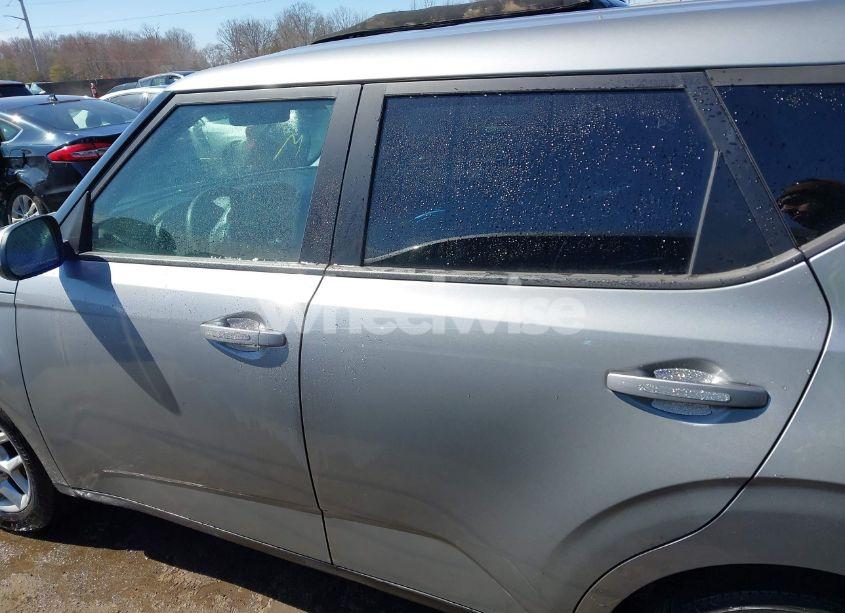 Photo 15 of 2022 Kia Soul LX (VIN KNDJ23AU3N7827278)