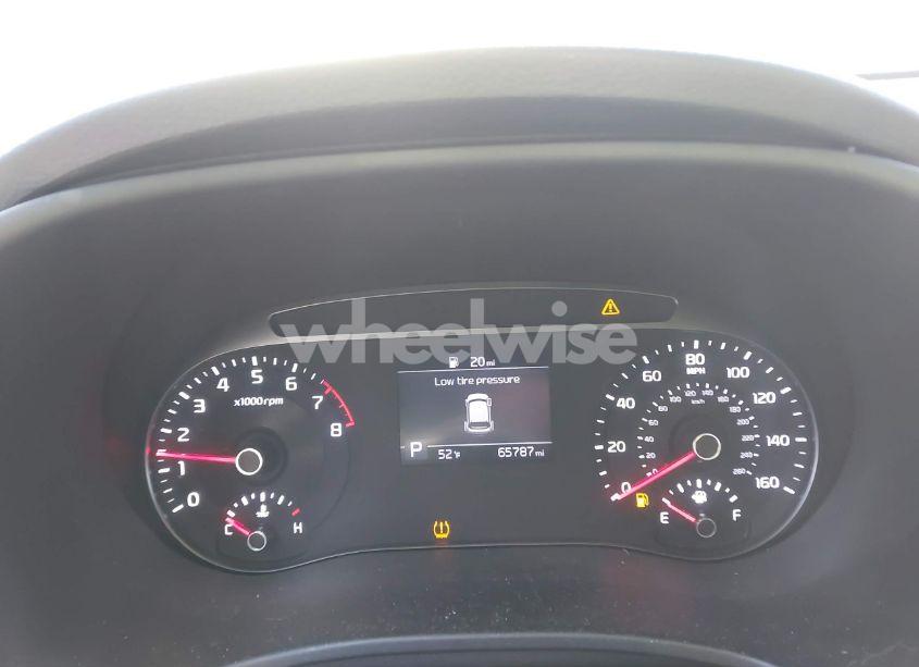 Photo 7 of 2022 Kia Soul LX (VIN KNDJ23AU3N7827278)