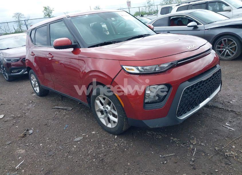 2022 Kia Soul LX (VIN KNDJ23AU3N7834411) main photo