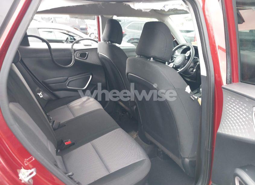 Photo 8 of 2022 Kia Soul LX (VIN KNDJ23AU3N7834411)