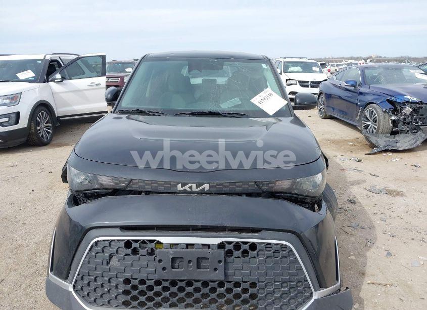 Photo 12 of 2023 Kia Soul LX (VIN KNDJ23AU3P7866102)