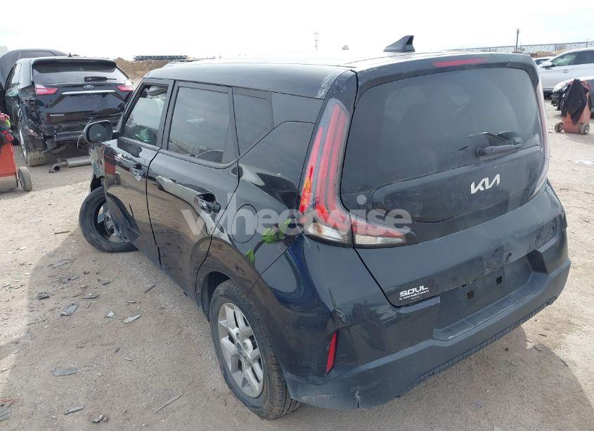 Photo 3 of 2023 Kia Soul LX (VIN KNDJ23AU3P7866102)