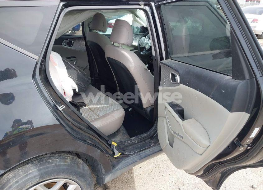 Photo 8 of 2023 Kia Soul LX (VIN KNDJ23AU3P7866102)