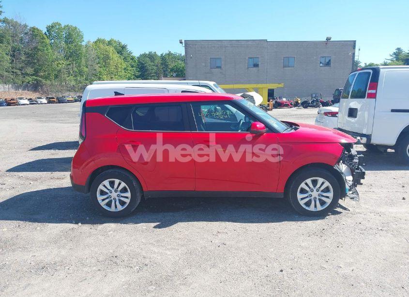 Photo 13 of 2024 Kia Soul LX (VIN KNDJ23AU3R7230041)