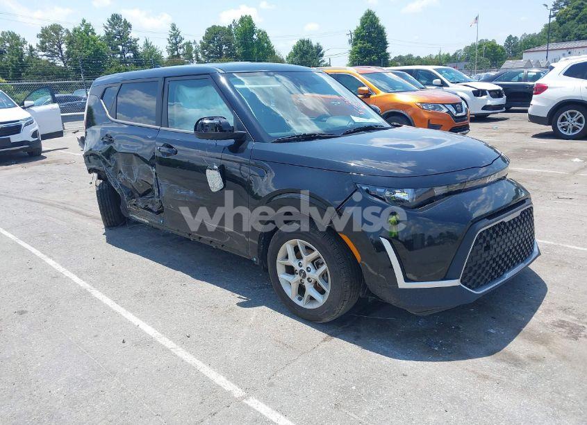 2024 Kia Soul LX (VIN KNDJ23AU3R7897711) main photo