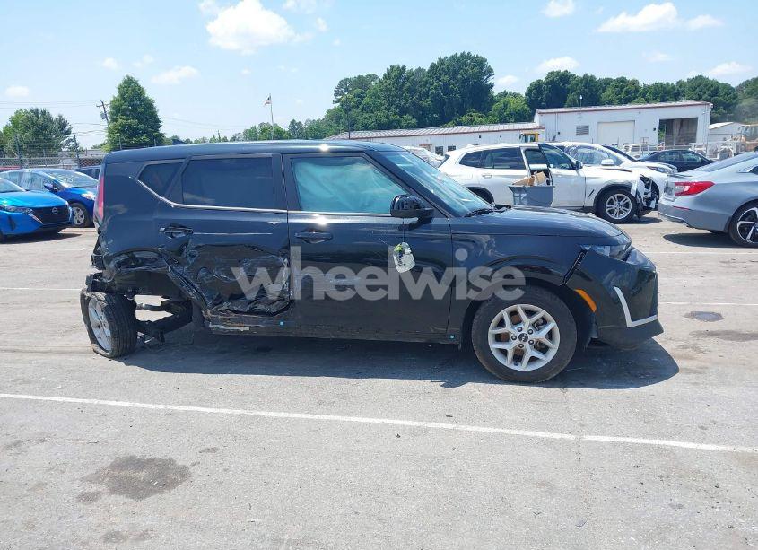 Photo 13 of 2024 Kia Soul LX (VIN KNDJ23AU3R7897711)