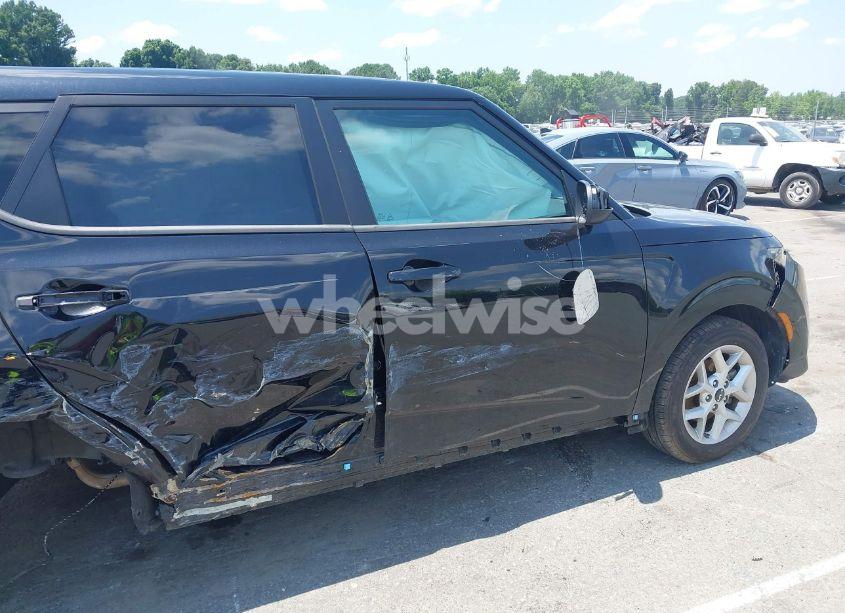 Photo 18 of 2024 Kia Soul LX (VIN KNDJ23AU3R7897711)