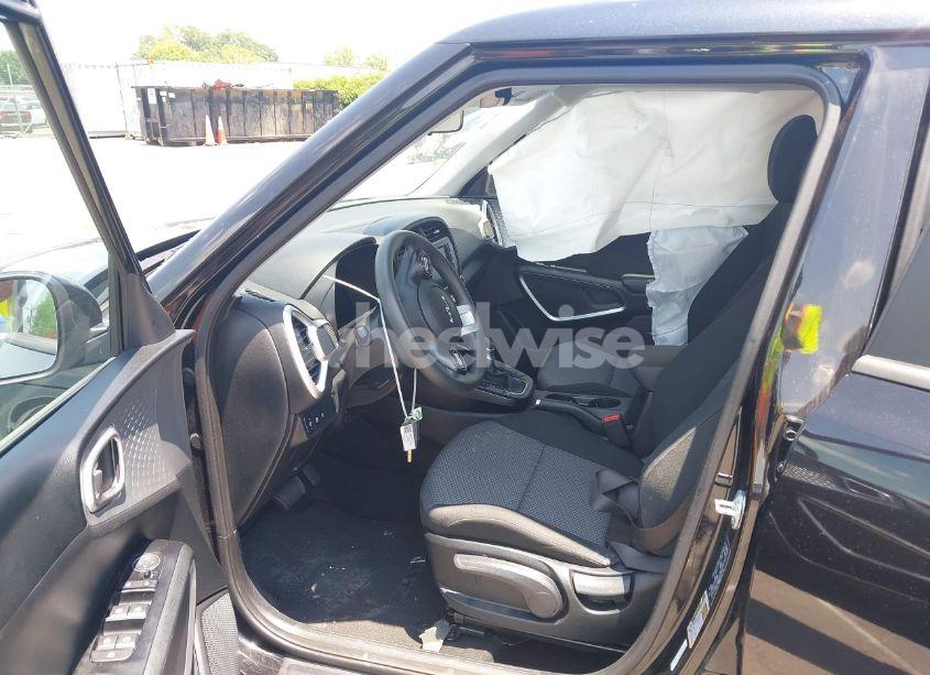 Photo 5 of 2024 Kia Soul LX (VIN KNDJ23AU3R7897711)