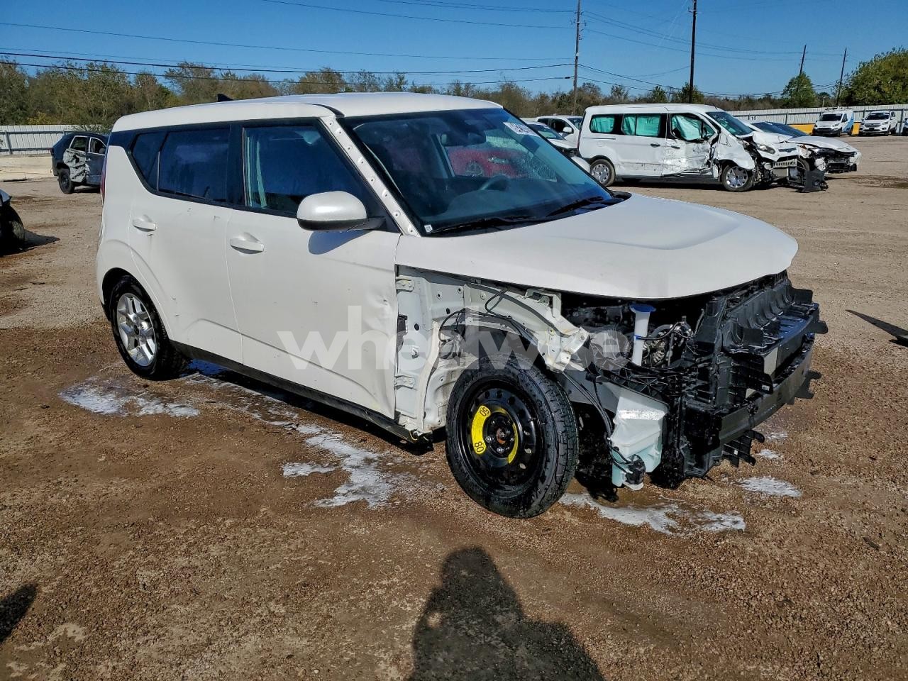 Photo 4 of 2025 KIA SOUL LX (VIN KNDJ23AU3S7943365)