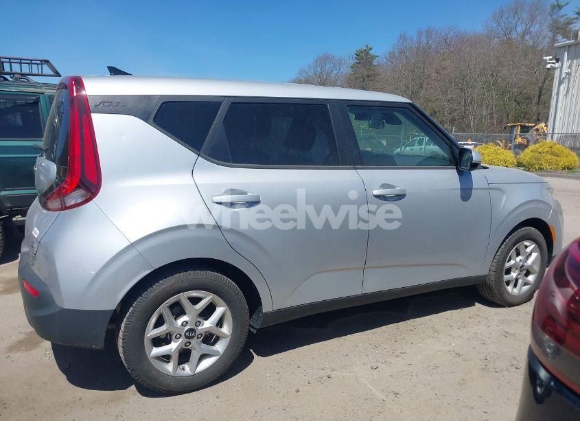 Photo 13 of 2020 Kia Soul S (VIN KNDJ23AU4L7089035)