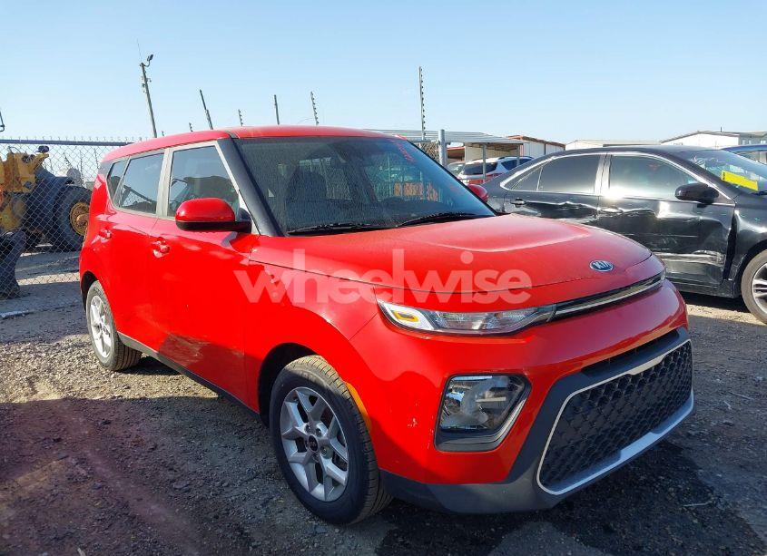 Photo 13 of 2021 Kia Soul S (VIN KNDJ23AU4M7777652)