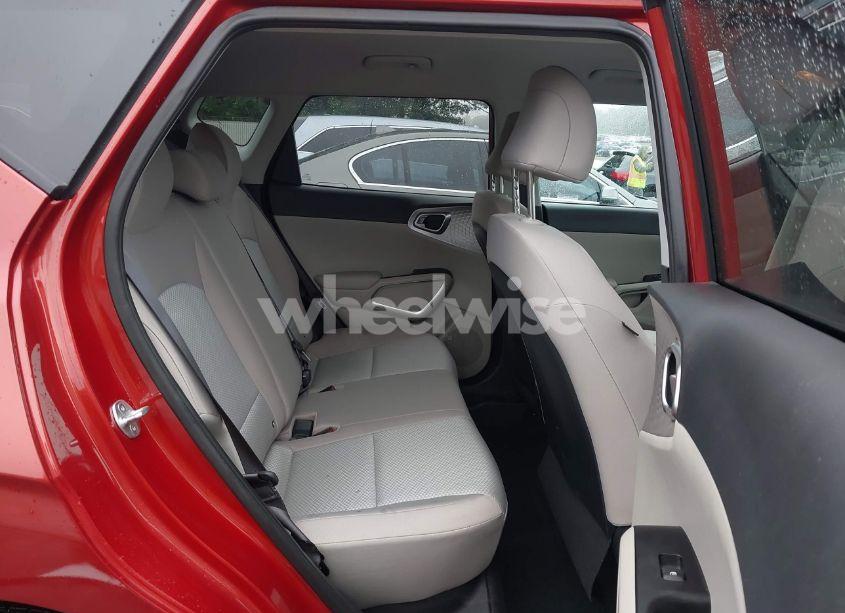 Photo 8 of 2024 Kia Soul LX (VIN KNDJ23AU4R7908165)