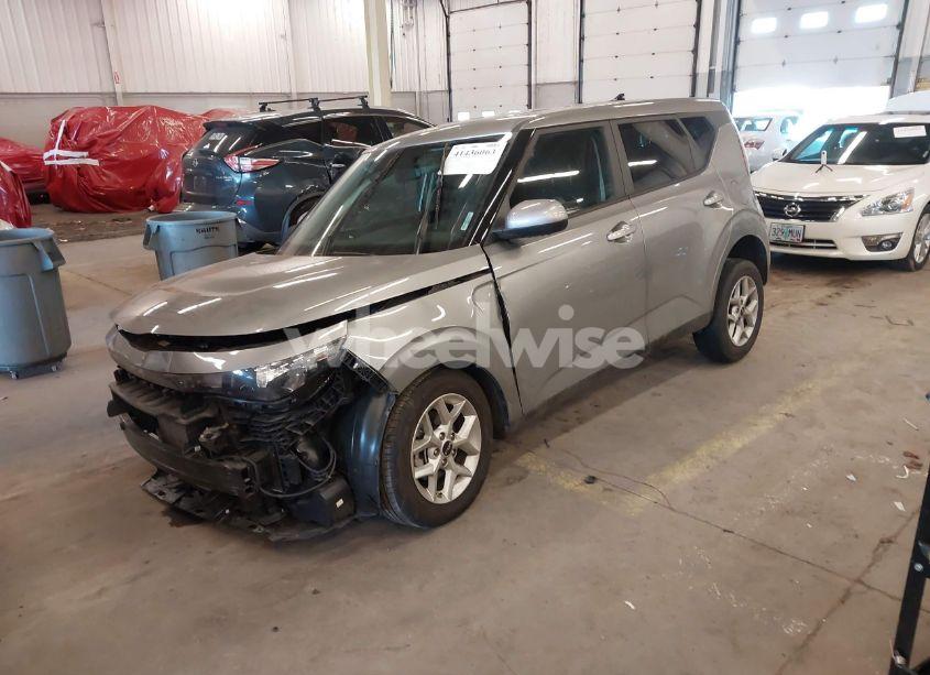 Photo 2 of 2025 Kia Soul LX (VIN KNDJ23AU4S7922119)