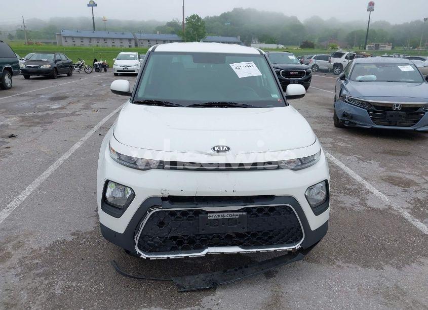 Photo 12 of 2020 Kia Soul LX (VIN KNDJ23AU5L7022217)