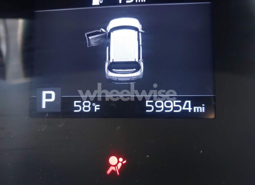 Photo 15 of 2020 Kia Soul LX (VIN KNDJ23AU5L7700433)