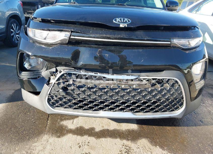 Photo 6 of 2020 Kia Soul LX (VIN KNDJ23AU5L7700433)