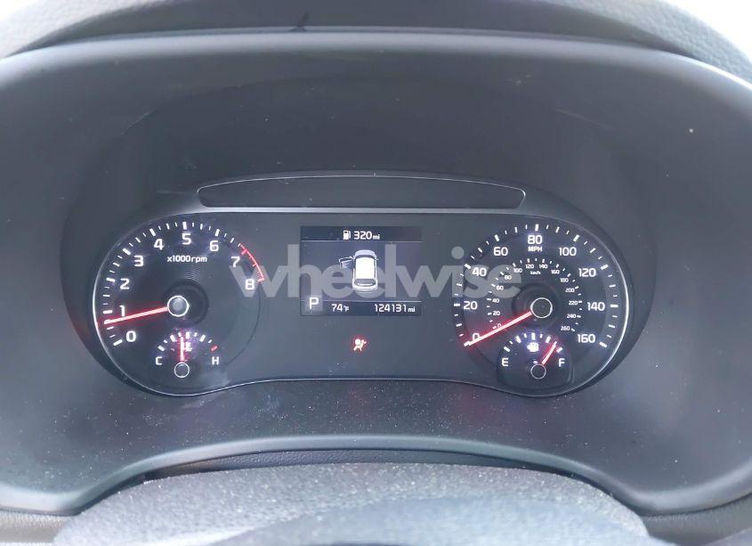 Photo 7 of 2021 Kia Soul S (VIN KNDJ23AU5M7770614)