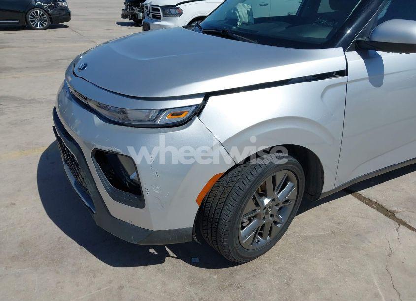 Photo 17 of 2021 Kia Soul S (VIN KNDJ23AU5M7795528)