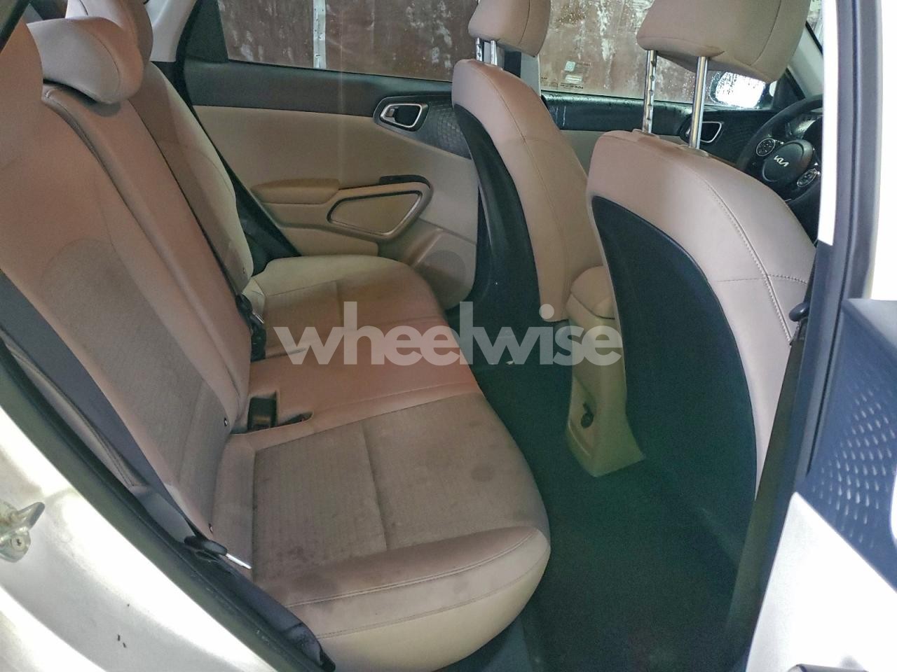 Photo 11 of 2022 KIA SOUL LX (VIN KNDJ23AU5N7182018)