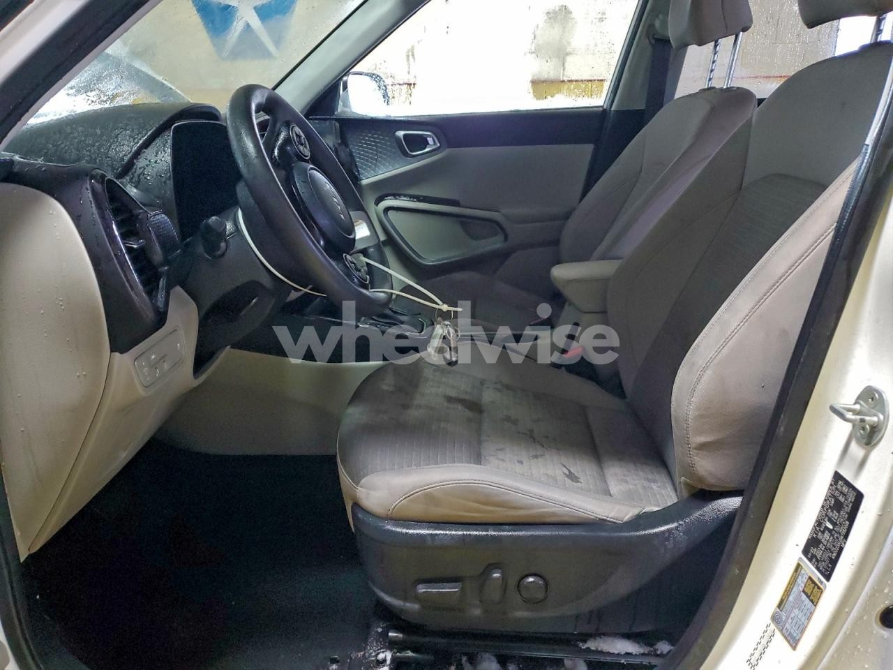 Photo 7 of 2022 KIA SOUL LX (VIN KNDJ23AU5N7182018)