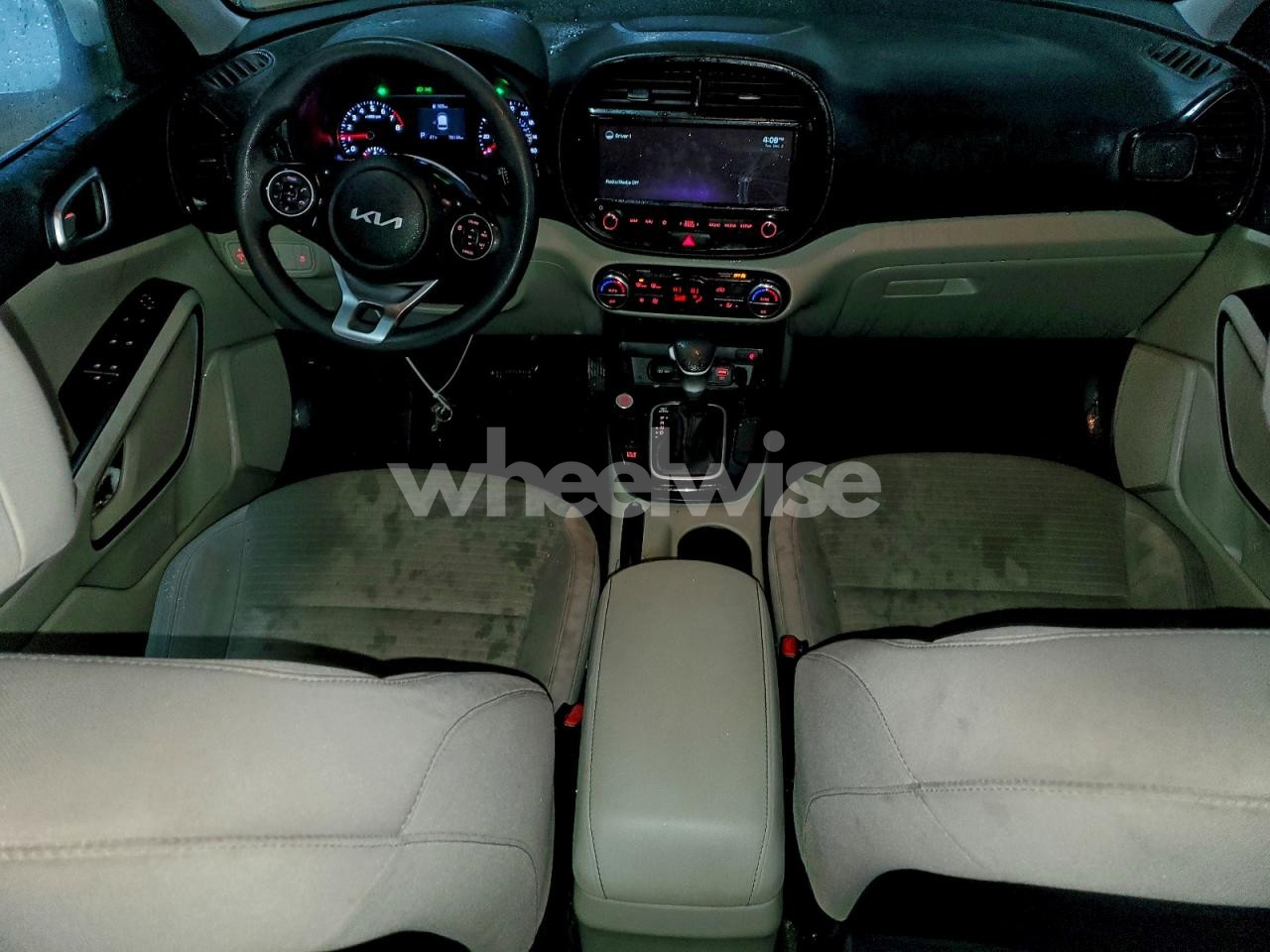 Photo 8 of 2022 KIA SOUL LX (VIN KNDJ23AU5N7182018)