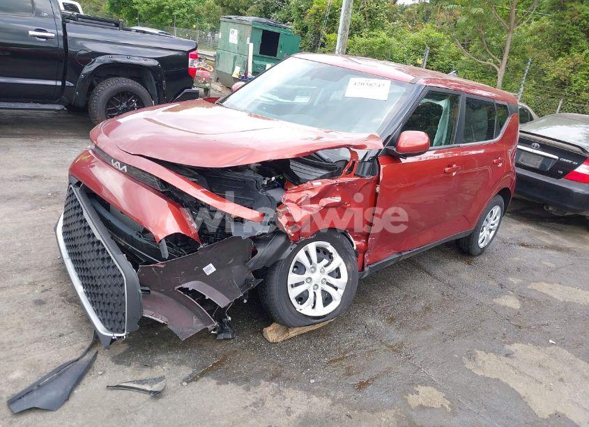 Photo 2 of 2023 Kia Soul LX (VIN KNDJ23AU5P7891941)