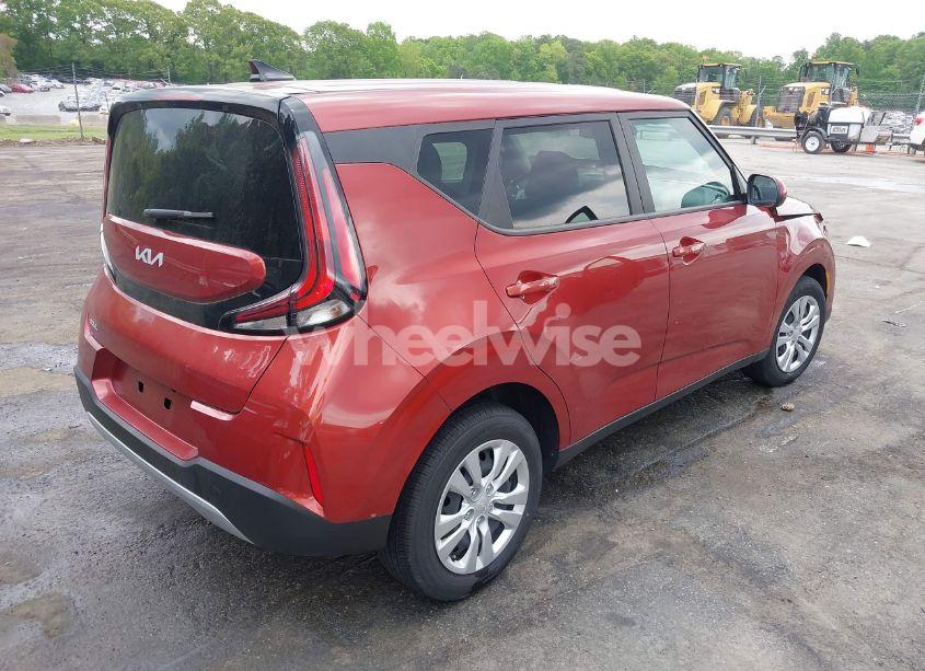 Photo 4 of 2023 Kia Soul LX (VIN KNDJ23AU5P7891941)