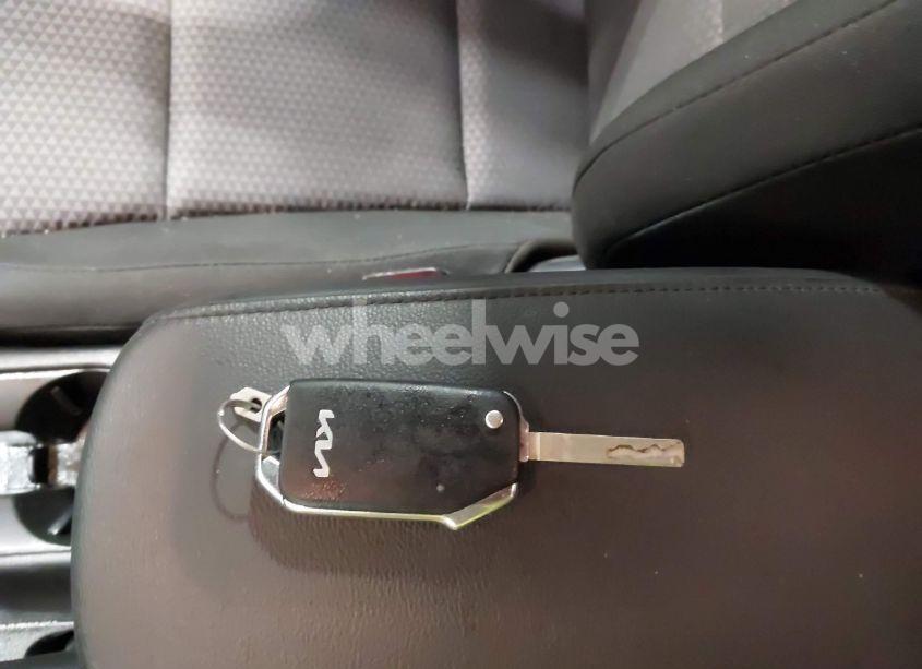 Photo 11 of 2024 Kia Soul LX (VIN KNDJ23AU5R7897807)