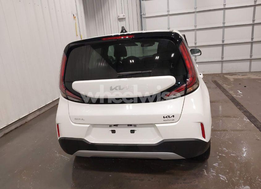 Photo 16 of 2024 Kia Soul LX (VIN KNDJ23AU5R7897807)