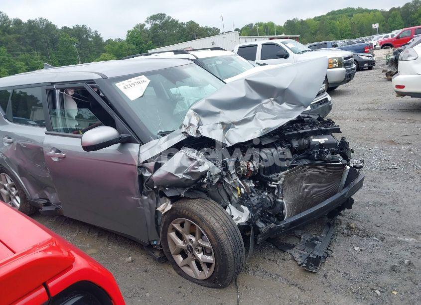 Photo 13 of 2024 Kia Soul LX (VIN KNDJ23AU5R7897984)