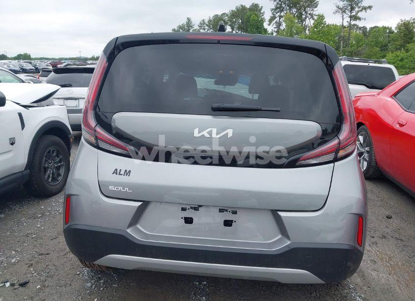 Photo 16 of 2024 Kia Soul LX (VIN KNDJ23AU5R7897984)