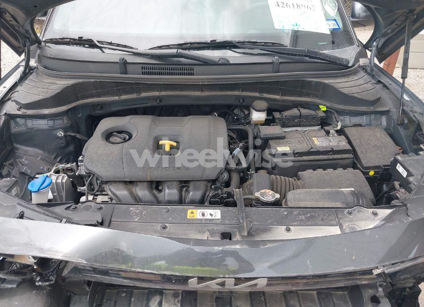 Photo 10 of 2024 Kia Soul LX (VIN KNDJ23AU5R7911270)