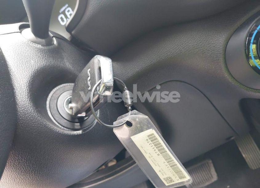 Photo 11 of 2024 Kia Soul LX (VIN KNDJ23AU5R7911270)