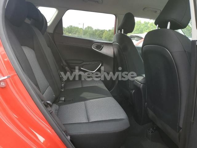 Photo 3 of 2025 KIA SOUL LX (VIN KNDJ23AU5S7248188)